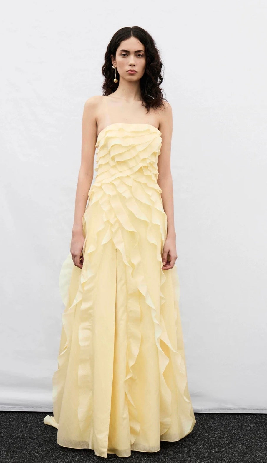 Allairie Gown